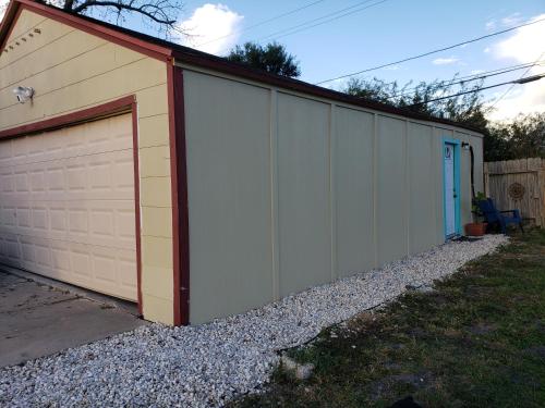 Central City Nook wFenced Backyard in Corpus Christi, USA