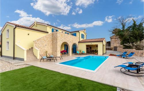 Amazing Home In Dobrinj – khách sạn tại Kras
