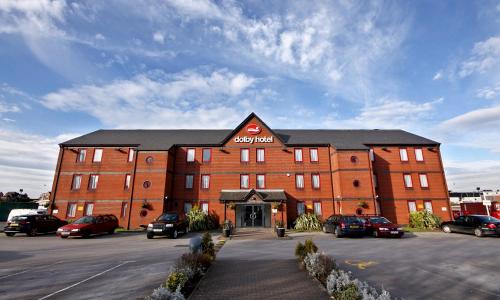 The Dolby Hotel Liverpool - Free city centre parking - image 2