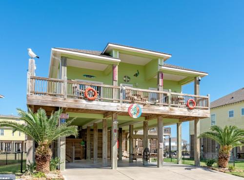 #Just Beachy home, Crystal Beach