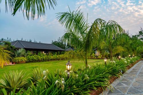 Dārzs, The parijat cottages in Dandeli