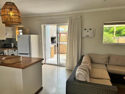 Secrets 1 at Waterkant 7, Jeffreys Bay (Foto 7)