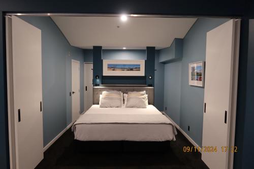 Penthouse apartment with stunning Harbour views, Auckland (foto 8)