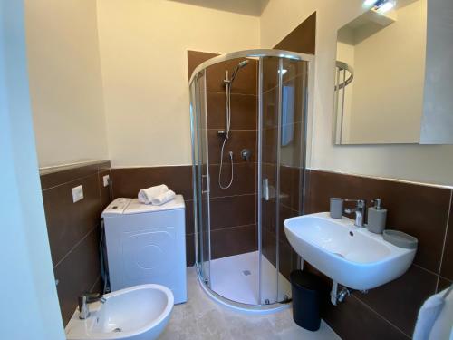 Shower, Pilati 39 PT in Coverciano