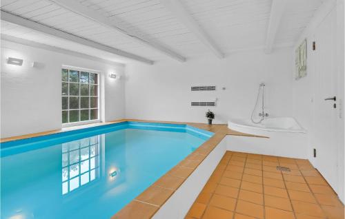Swimming pool, Pee Klims Hus in Brovst