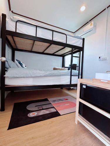 1 bunk bed
