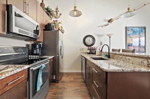 342 Edgewater Inn in Charlevoix, USA