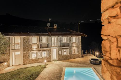 Cascina San Pietro in Cossano Belbo