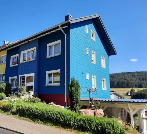 Schöne gemütliche Ferienwohnung unter dem Dach