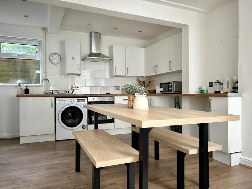 Coventry Business Stay House - Coventry