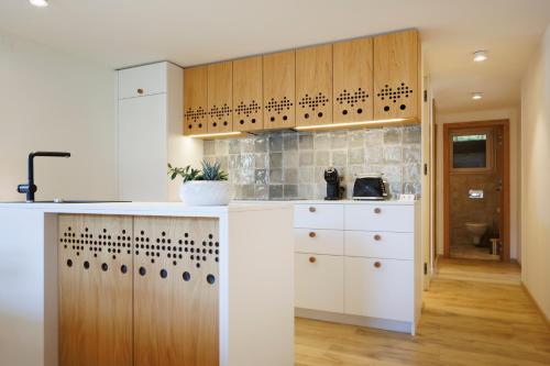 Vila Slavc, cosy apartment near the lake, Bled (foto 6)