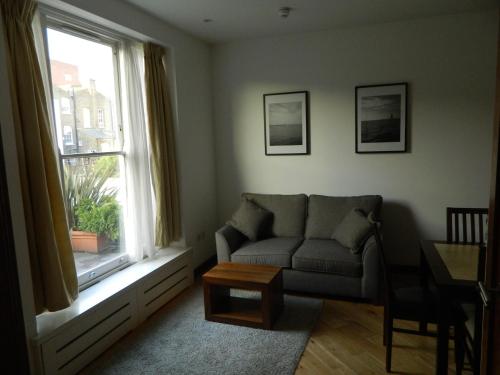 Presidential Apartments Kensington - image 8