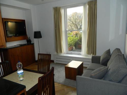 Presidential Apartments Kensington - image 14