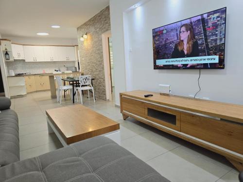 المرافق, GK apartments Margarita in بات يام