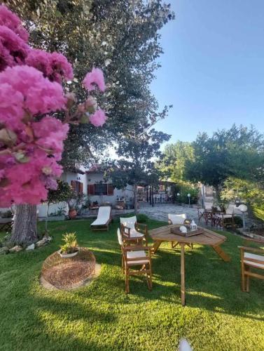 Annas guesthouse, Nea Iraklia