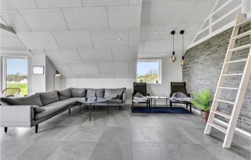  Nice Home In Ringkøbing With Sauna in Ringkøbing