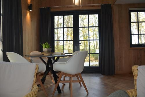 Facilities, Grevelingenhuys in Scharendijke