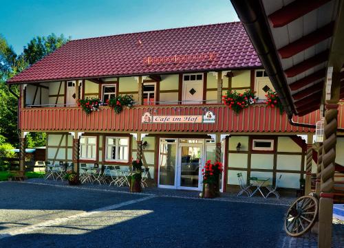Cafe im Hof- Bed & Breakfast - Sulzfeld