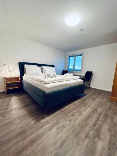 Private room with Bathroom and Lake View in Guest House in Heiden AR, Schweiz
