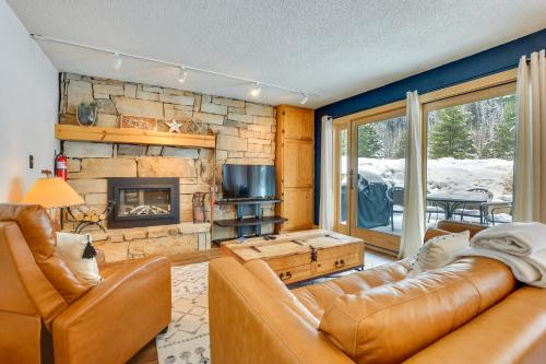 Charming Vail Condo with Patio and Mountain Views in Vail, USA