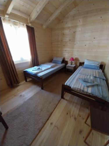 Rent a house - Laki - main image