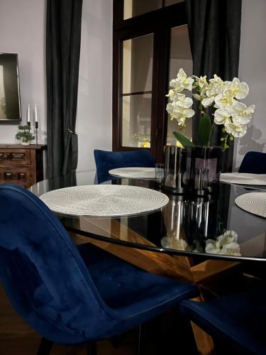 Apartamenty Łuczkowskiego z widokiem na studnię 4 (Apartamenty Luczkowskiego z widokiem na studnie 4) in Chelm