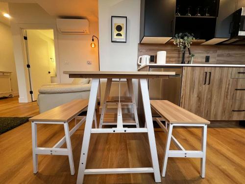 Luxe Urban Retreat, Unit 602