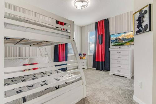 Gorgeous 3BR Condo near Disney - Free Water Park in Kissimmee, USA