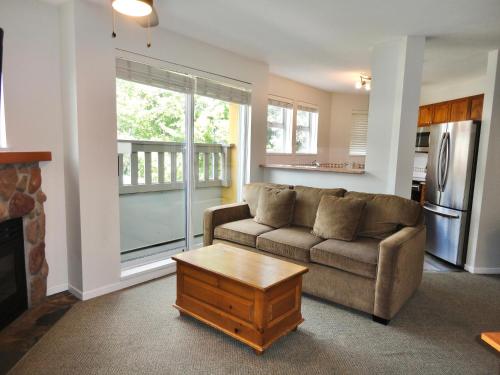 Bear Lodge Two Bedroom by MVA in Whistler, Canada