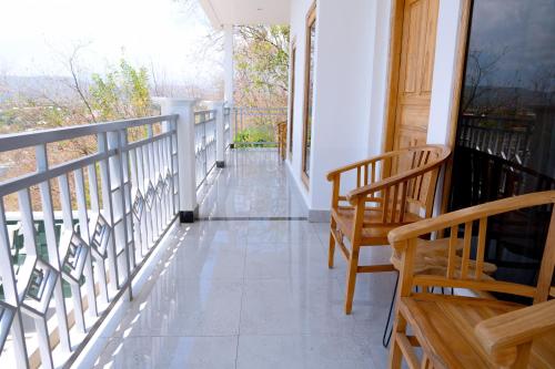 Green Prundi Hotel near Komodo Airport