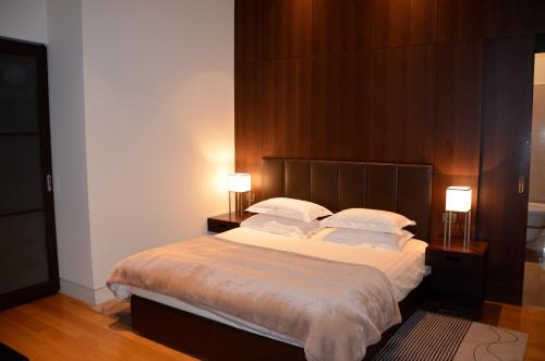 Residence 1898 Room Type - Deluxe One-Bedroom Apartment