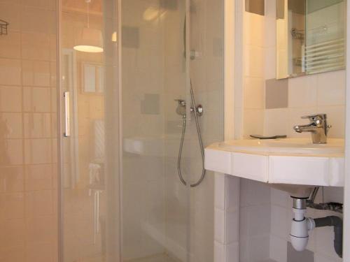 Gîte Le Chambon-sur-Lignon 4 pièces 5 personnes - FR-1-582-137 - image 4