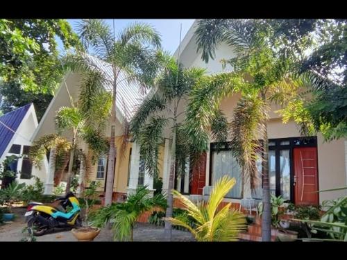 Rezka Roomz Syari'ah Ende Indonesia