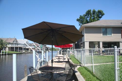 المنظر الخارجي, Camp Gator Unit #2 in Lafitte