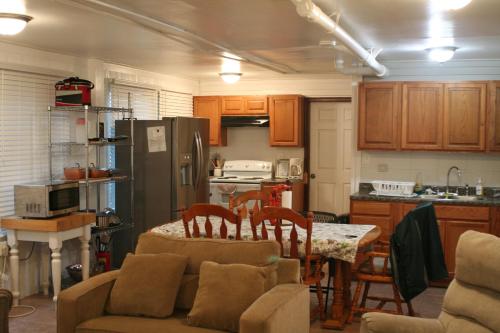 المرافق, Camp Gator Unit #2 in Lafitte