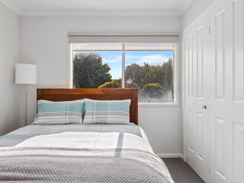 Four-Bedroom Holiday Home image 4
