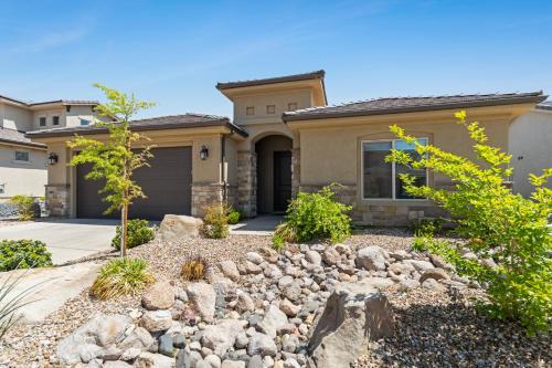 A Vacation Vista home