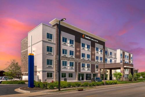 Comfort Inn & Suites in Clarksville, USA