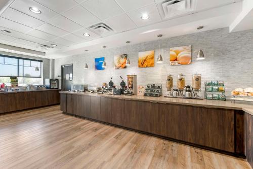 Best Western Plus Louisville North - image 7