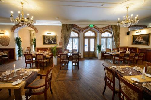 Restaurant, Georgi Hotell in Voru