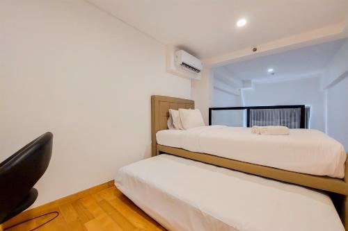 Spacious and Elegant Studio Loft Kingland Avenue Apartment By Travelio