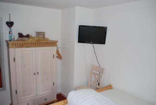 Single Room with Private Bathroom