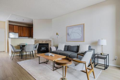 Blueground Burbank 1bd apartment LAX-1275 in Los Angeles, USA