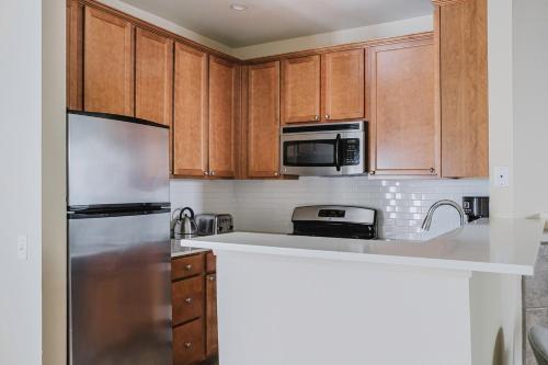 Blueground Burbank 1bd apartment LAX-1275 in Los Angeles, USA