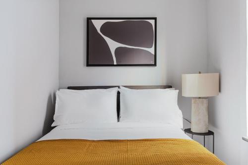 Blueground Gramercy Park 2bd apartment NYC-1616 in New York, USA