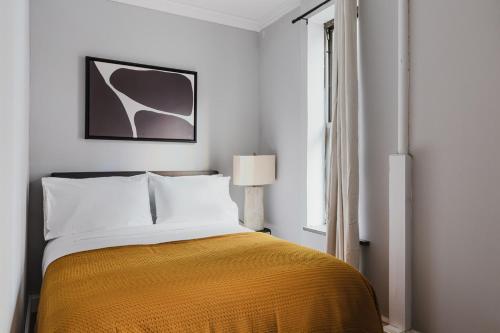Blueground Gramercy Park 2bd apartment NYC-1616 in New York, USA