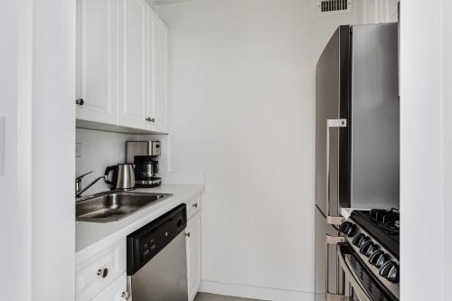 Blueground Midtown East studio apartment NYC-1617 in New York, USA