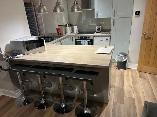 Cosy James Street Park 2 bedroom, ground floor apartment, garden in Helensburgh