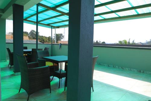 Duggers Motel Lusaze Kampala - image 2