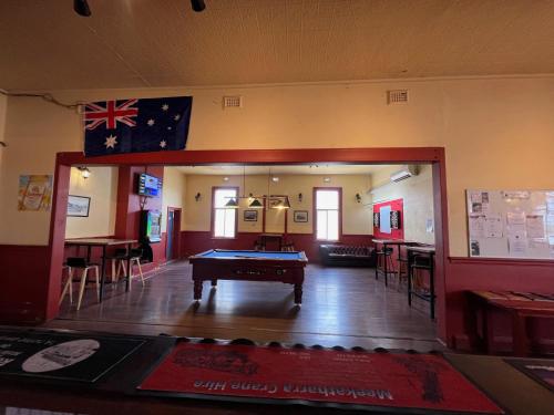 Royal Mail Hotel - Meekatharra in Meekatharra